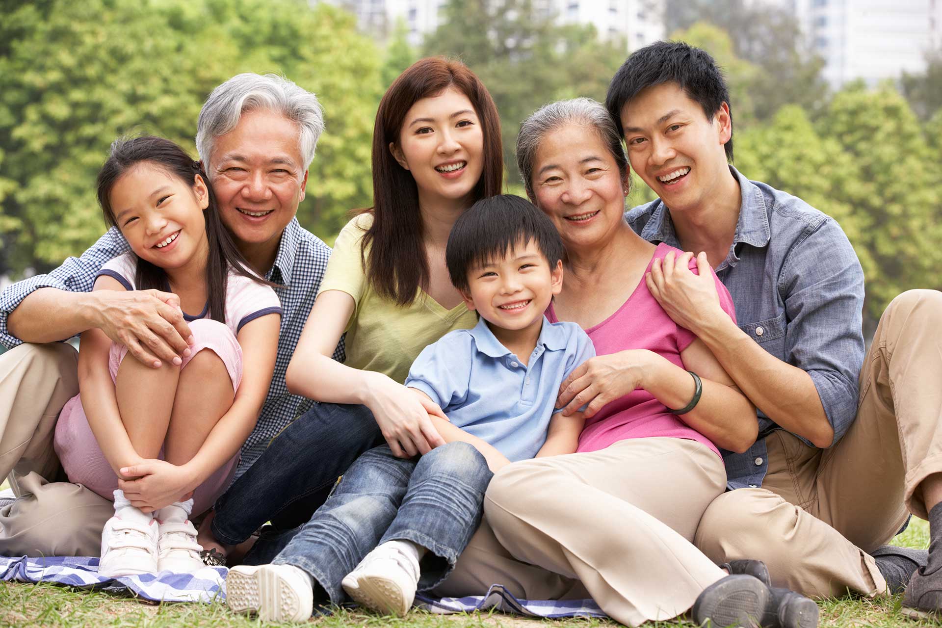 Asian family with periodontal patient